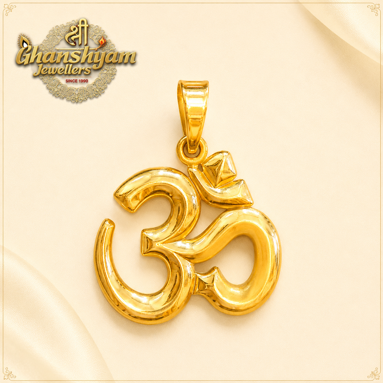 OM GOLD LOCKET 